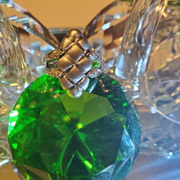 Original Design 18K white Gold Diamond Ring - Picture 4 of 12